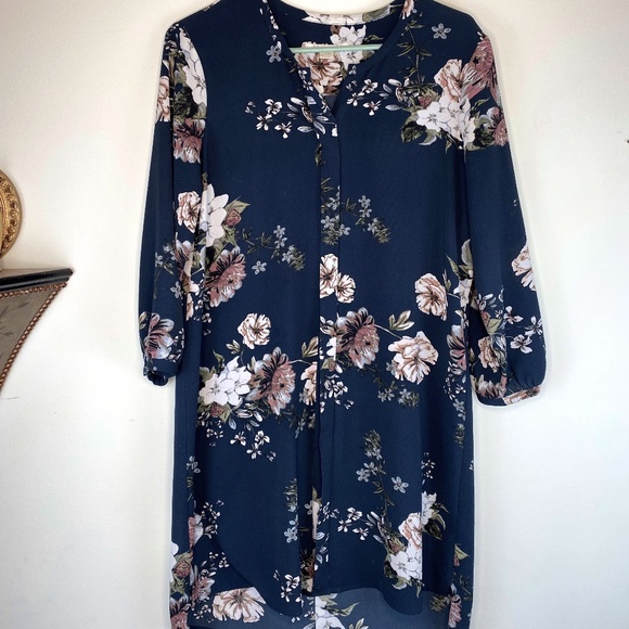 C&E Lifestyle Mid Length Dress Navy Blue Floral - Picture 1 of 3